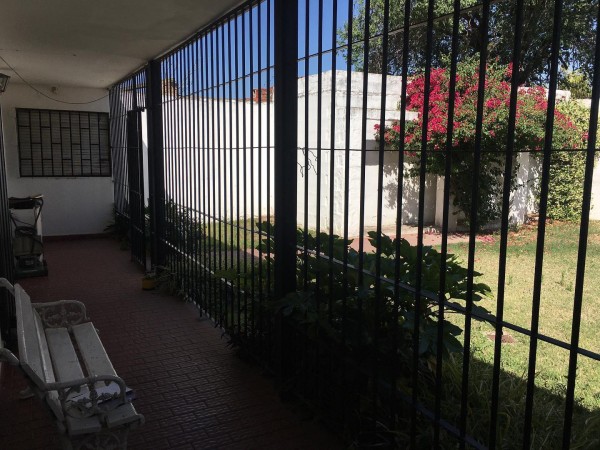 EXCELENTE CASA A LA VENTA EN  BV SAN JUAN 1589 - B° PASO DE LOS ANDES 