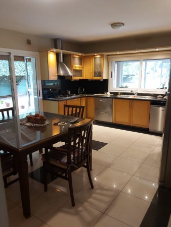 CASA EN ALQUILER VILLA ALLENDE - LA HERRADURA