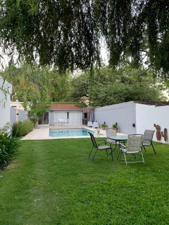 CASA EN VENTA - GRANJA DE FUNES