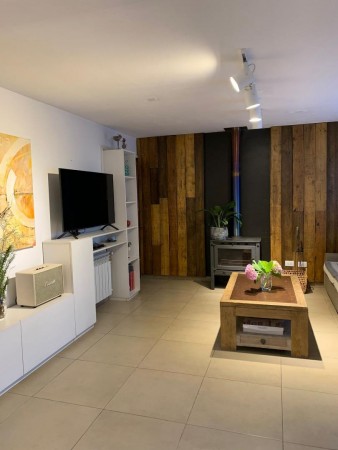 CASA EN VENTA - GRANJA DE FUNES