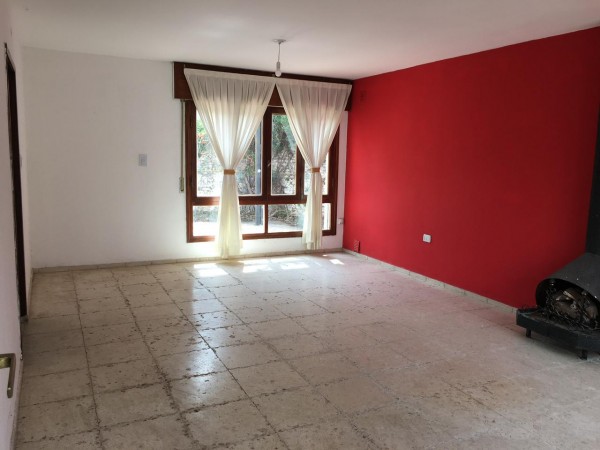 VENDO CASA DE TRES DORMITORIOS B° VILLA BELGRANO